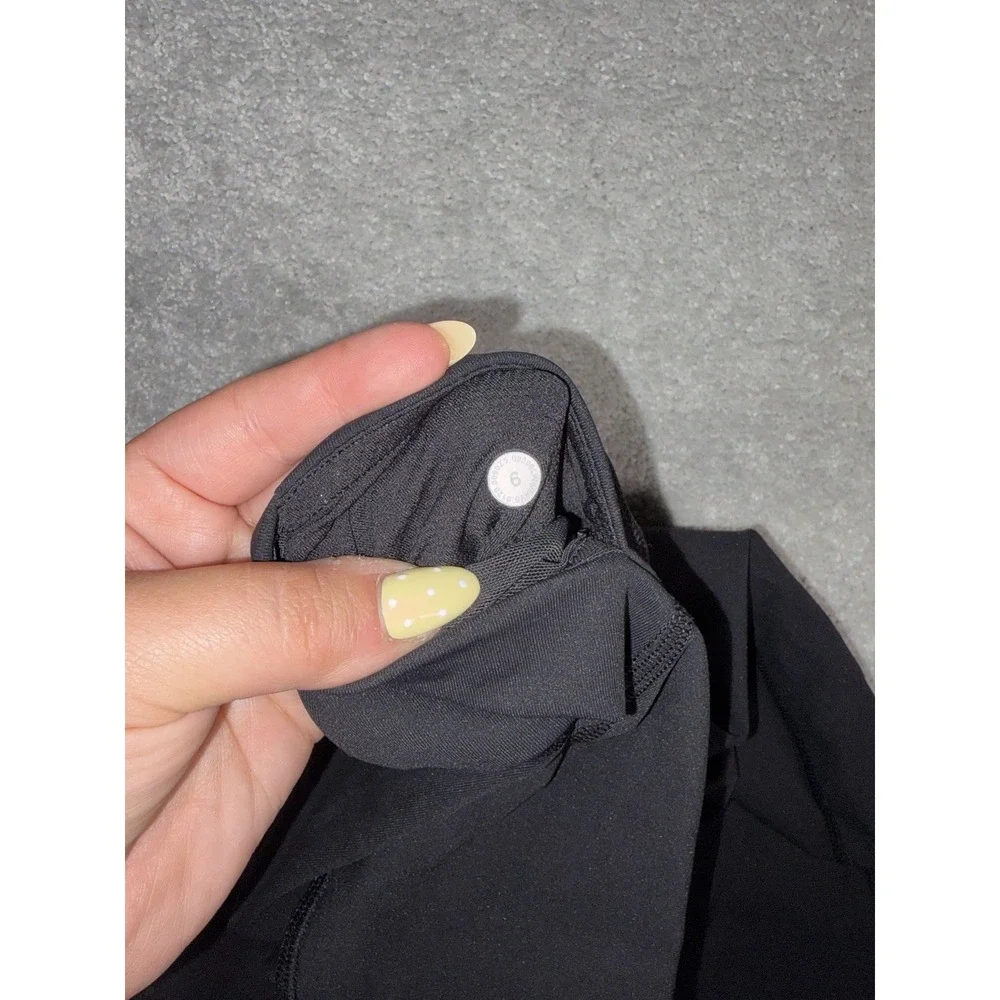 Lululemon Women's Speed Up Crop *21